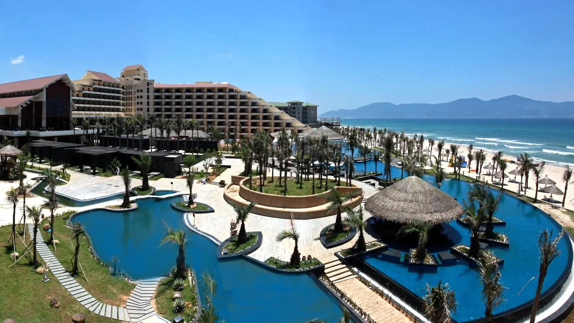 Crowne Plaza Danang Hotel & Resort 5*, Đà Nẵng Vietnam