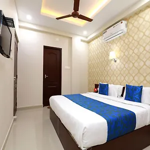 Hotel Oyo 6728 Almas Residency Kochi