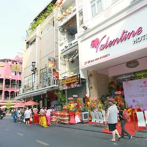 *** Hotel Valentine Saigon - Bùi Viện Street Vietnam