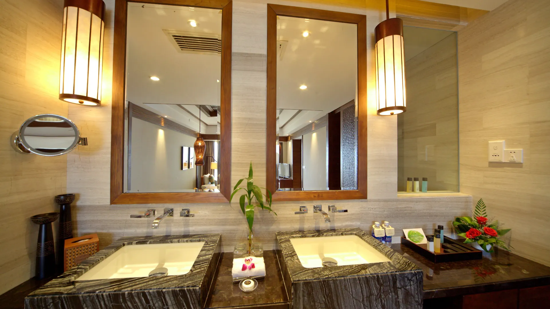 Crowne Plaza Danang Hotel & Resort Da Nang