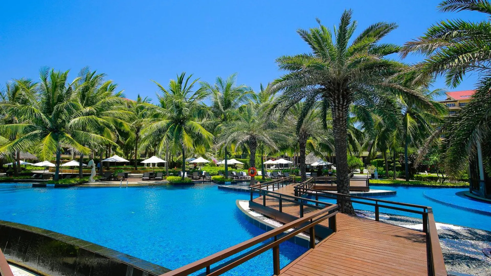 Crowne Plaza Danang Hotel & Resort